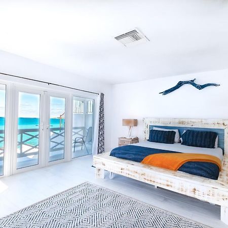 Caprice 9 - Oceanfront Villa - Gated Community With Pool Nassau Exteriör bild