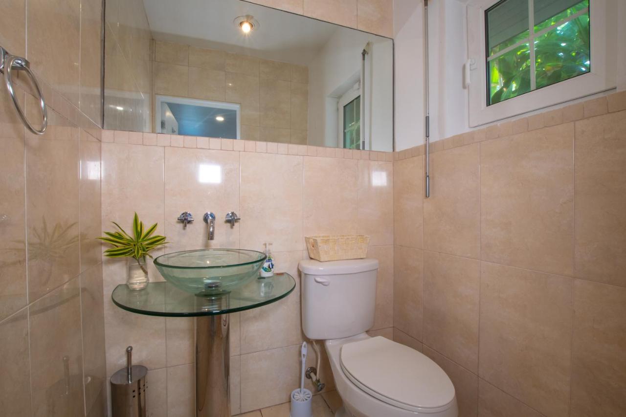 Caprice 9 - Oceanfront Villa - Gated Community With Pool Nassau Exteriör bild